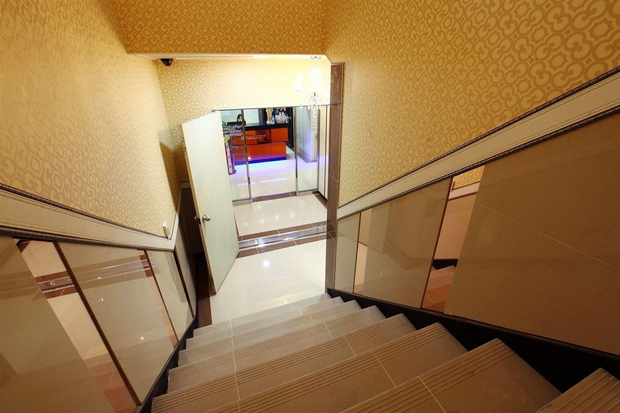 Chloe Guesthouse Gangnam Seoul Exterior photo